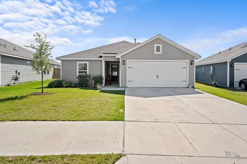 10841 Copper Hills Ln, Fort Worth, TX 76108
