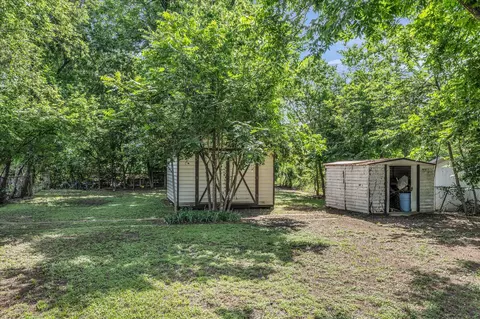 Exterior - 3608 N 26th St, Waco, TX 76708 photo 8 of 9