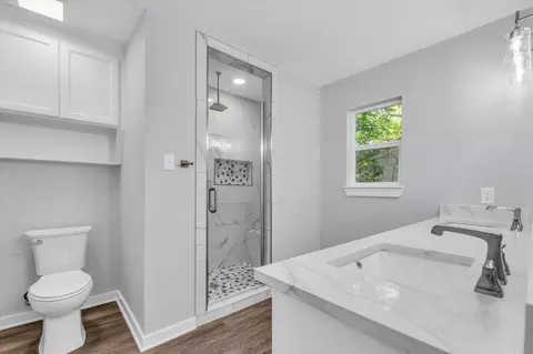 Bath - 3608 N 26th St, Waco, TX 76708 photo 1 of 4