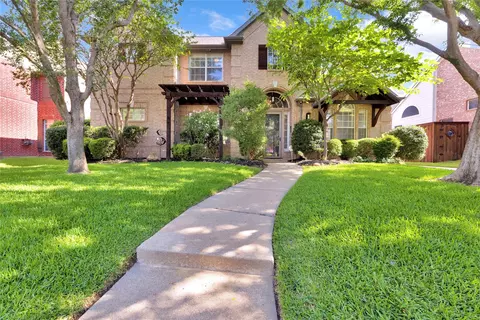 2511 Sir Tristram Ln, Lewisville, TX 75056