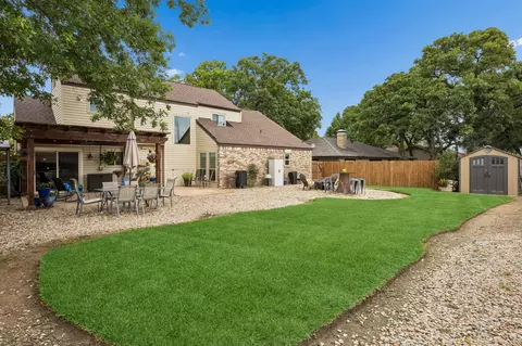 2709 Hedgeway Dr, Arlington, TX 76016