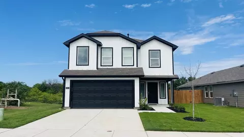 4212 Woodhill Bend Dr, Crowley, TX 76036