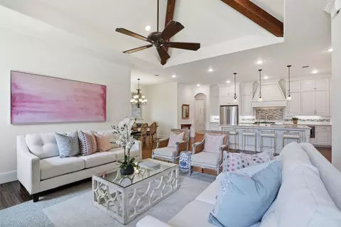 5301 Pradera Ct, Benbrook, TX 76126