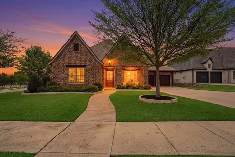 5301 Pradera Ct, Benbrook, TX 76126