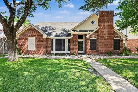 1011 Astaire Ave, Duncanville, TX 75137