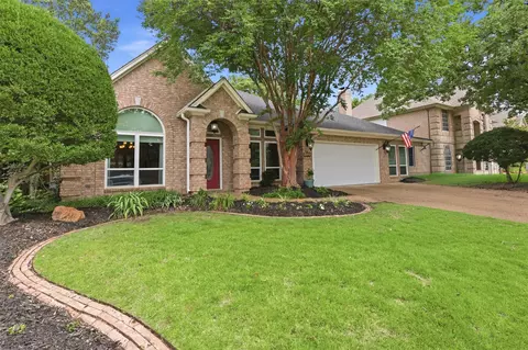 4308 Crescent Dr, Flower Mound, TX 75028