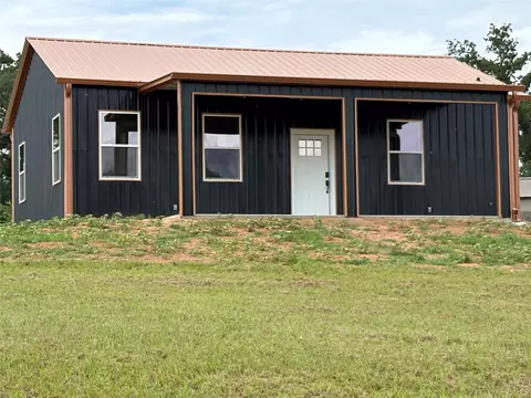 112 Navajo, Quitman, TX 75783
