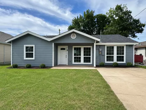 4614 W Lake Highlands Dr, The Colony, TX 75056