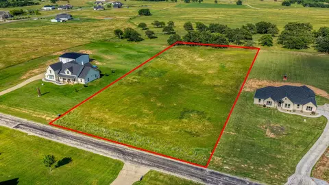 2013 Swallowtail Ct, Poolville, TX 76487