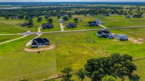 2013 Swallowtail Ct, Poolville, TX 76487