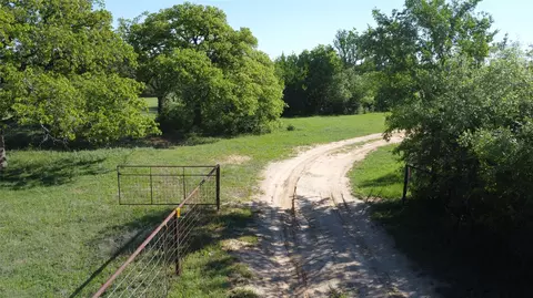 494 Cr 408, Comanche, TX 76442