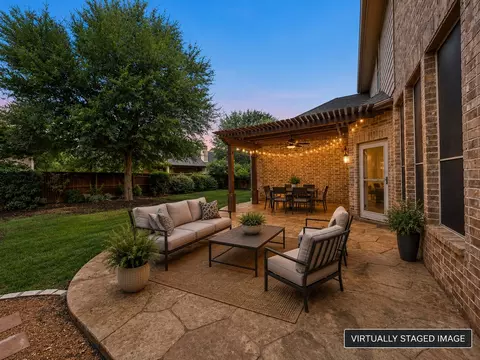 Exterior - 920 Ethan Rd, Argyle, TX 76226 photo 4 of 4