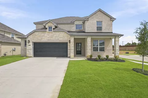 6900 Night Owl Ln, Fort Worth, TX 76123