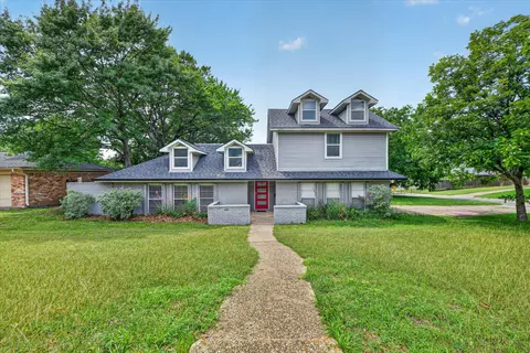 1400 Ems Rd W, Fort Worth, TX 76116