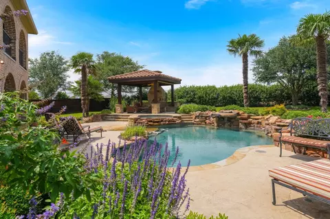 5859 Shoreside Bnd, Irving, TX 75039