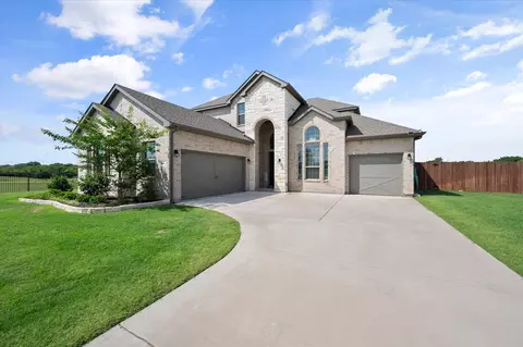 626 Poppie Ln, Midlothian, TX 76065