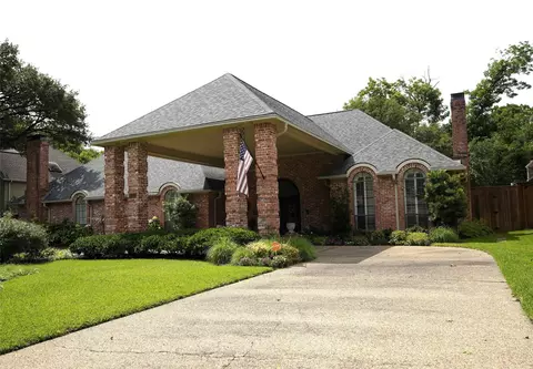 6822 Meadow Rd, Dallas, TX 75230