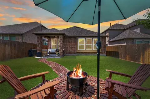 1826 Eagle Lndg, Van Alstyne, TX 75495