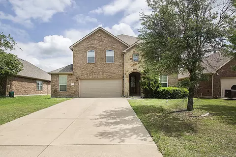 917 Swan Ridge Dr, Sherman, TX 75092