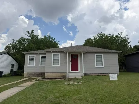 2713 Hanger Ave, Fort Worth, TX 76105