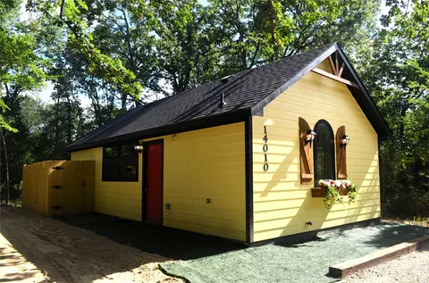 14010 Doc Holiday Dr, Log Cabin, TX 75148