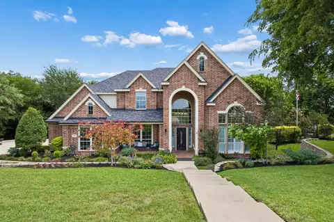 2647 Creekwood Dr, Cedar Hill, TX 75104