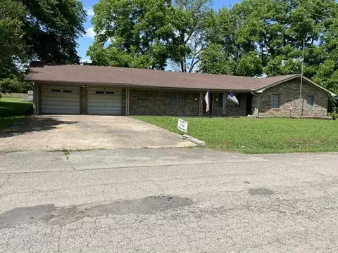 304 Sunset St, Roxton, TX 75477