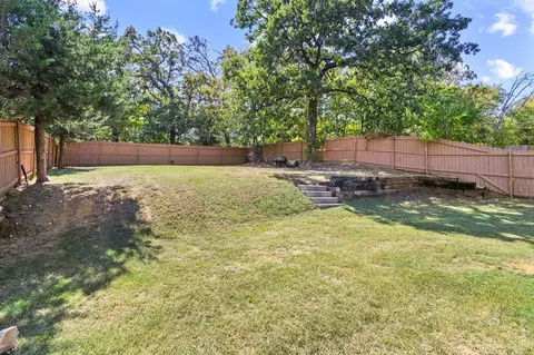 Exterior - 608 E Shepherd St, Denison, TX 75021 photo 8 of 10