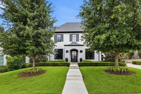 3817 Bent Elm Ln, Fort Worth, TX 76109