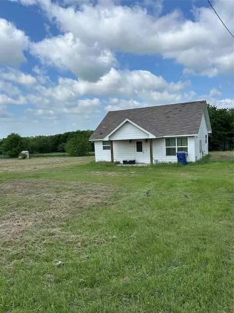 202 County Road 4511, Decatur, TX 76234