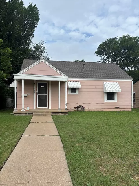 3624 Frazier Ave, Fort Worth, TX 76110