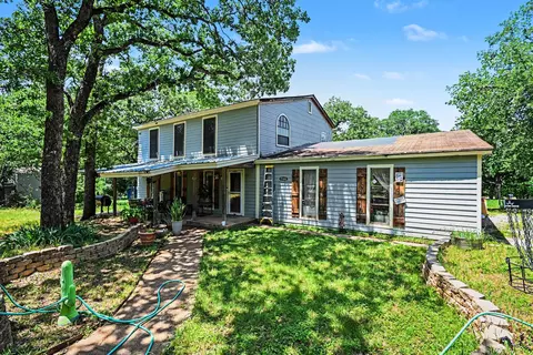 7184 Base St, Azle, TX 76020