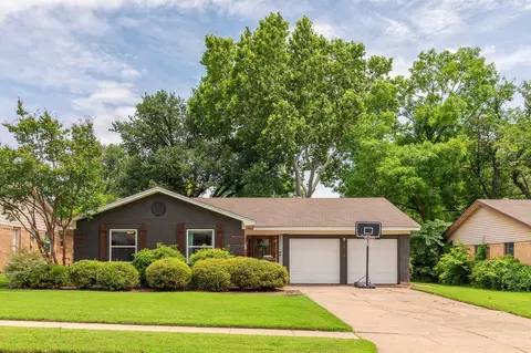 1331 Cloverdale Dr, Richardson, TX 75080