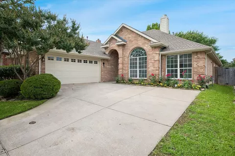8409 White Stallion Trl, Mckinney, TX 75070