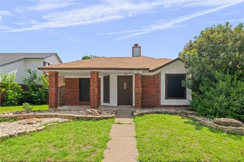 284 Lodge Rd, Coppell, TX 75019