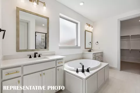 Bath - 1290 Chickadee St, Prosper, TX 75078 photo 1 of 3