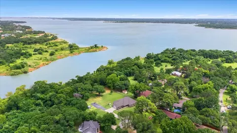 6512 Crooked Ln, Flower Mound, TX 75022