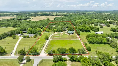499 Flowing Wls, Pottsboro, TX 75076