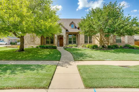 216 Williamsburg Ln, Ovilla, TX 75154