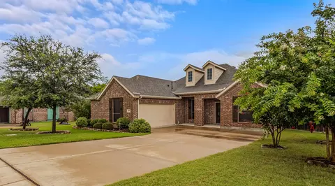 1534 Petaluma Dr, Rockwall, TX 75087