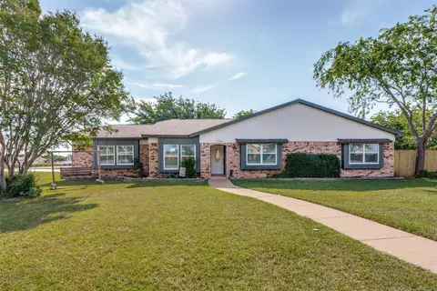 4316 Jennifer Ln, Crowley, TX 76036
