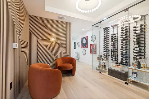 1505 Elm St #1403, Dallas, TX 75201