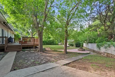 Exterior - 4400 Cedar Mountain Dr, Waco, TX 76708 photo 4 of 13