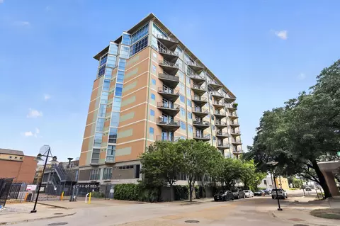 1001 Belleview St #703, Dallas, TX 75215