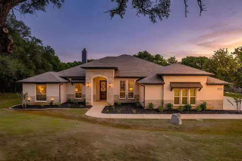350 Red Top Rd, Poolville, TX 76487