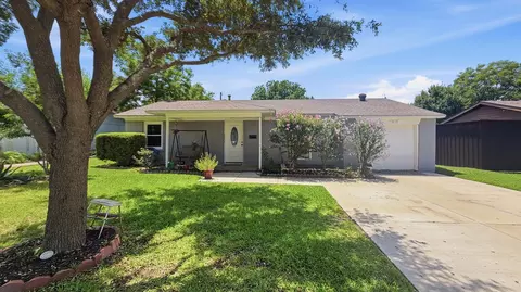 1815 Delmar Dr, Garland, TX 75040