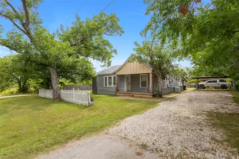 505 Main St, Maypearl, TX 76064
