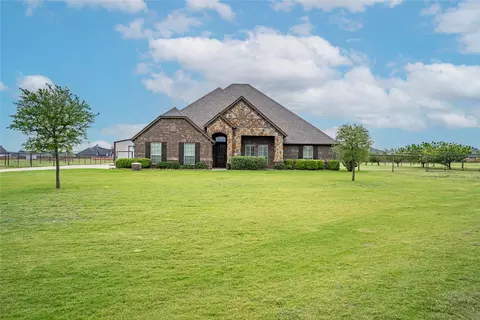 7816 Loma Ln, Godley, TX 76044