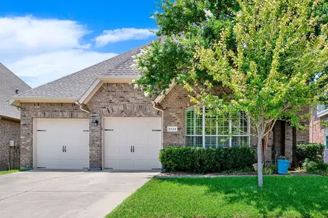 5724 New Castle Dr, Richardson, TX 75082
