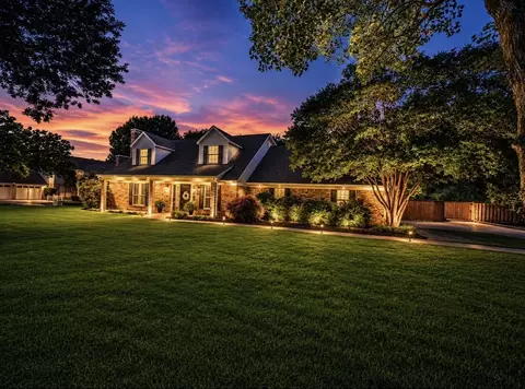 2202 Carriage Estates Rd, Sherman, TX 75092